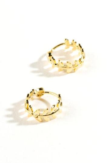 Francesca's Joi Leaf Huggie Hoops - Gold