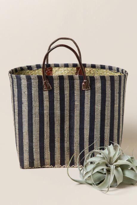 Francesca Inchess Maddy Straw Tote In Big Stripes - Black