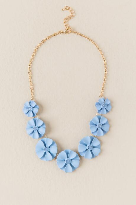 Francesca's Jasmine Floral Statement Necklace In Periwinkle - Periwinkle