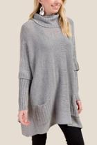 Francesca's Regina Long Sleeve Cowl Poncho - Gray