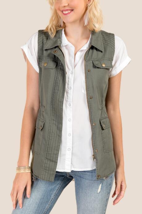 Francesca's Jocelyn Rounded Hem Vest - Dark Olive