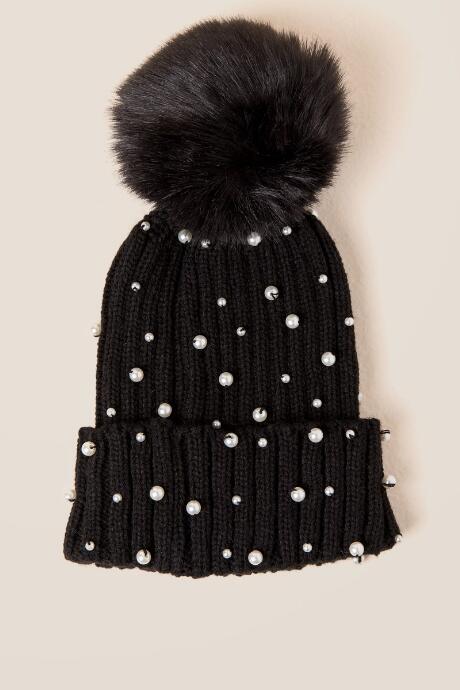 Francesca's Wynn Pearl Fur Pom Beanie - Black