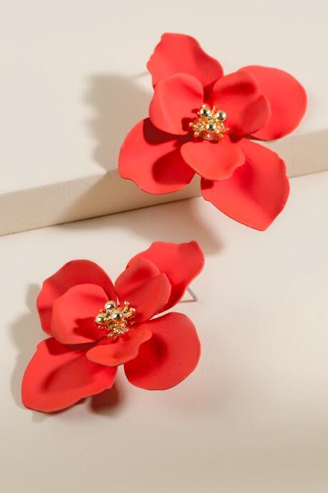 Francesca's Kelsey Flower Stud Earrings - Red