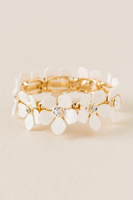 Francesca's Lily Floral Stretch Bracelet In Ivory - Ivory