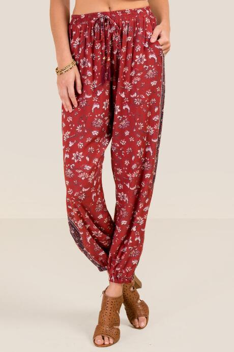 Francesca's Katie Floral Waist Tie Pants - Brick