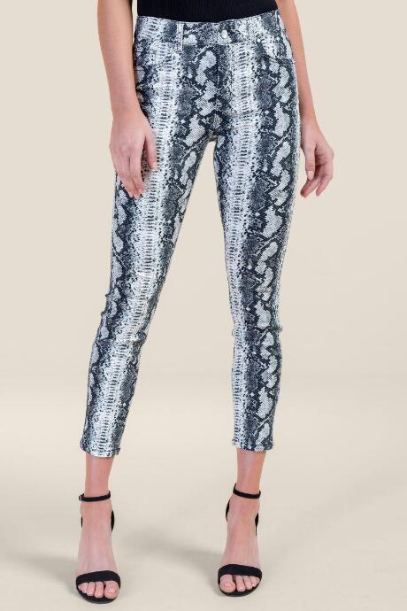 Fire Div Of Topson Downs Of Ca, Inc Parker High Rise Skinny Snake Jeans - White