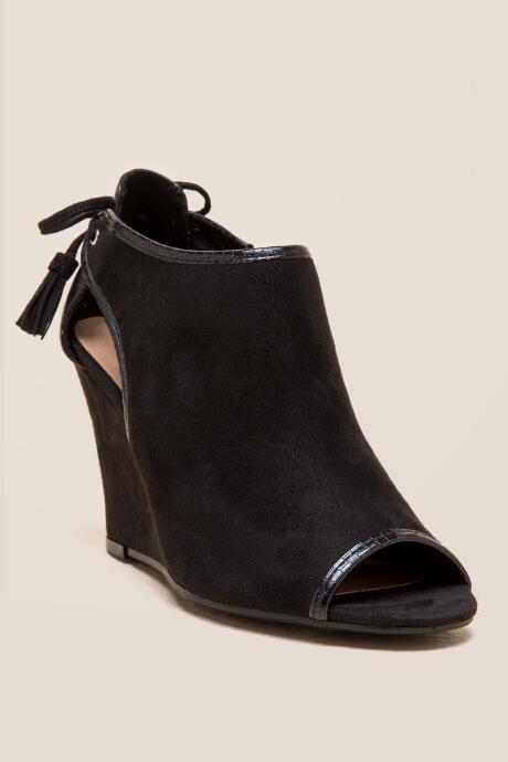 Cl By Laundry Brinley Tassel Wedge Bootie - Black