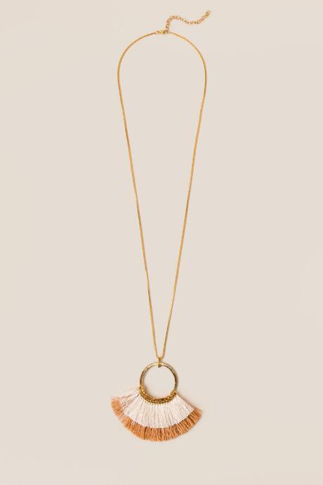 Francesca's Faye Circle Tassel Necklace - Beige