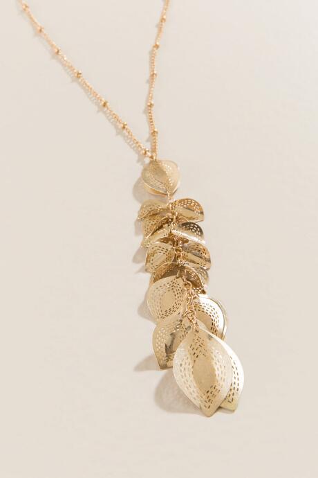 Francesca's Ashlyn Metal Marquis Pendant - Gold