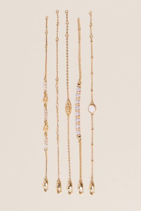 Francesca's Skylar Beaded Bracelet Set - Iridescent