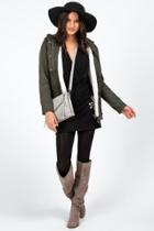 Francesca's Winona Sherpa Lined Anorak Jacket - Olive