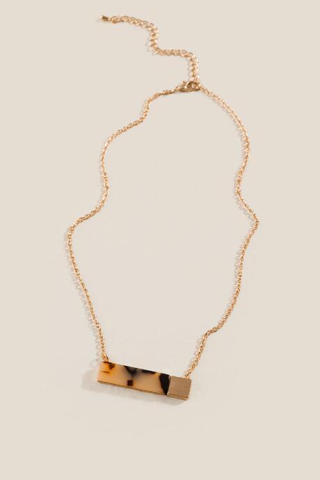 Francesca's Dena Marbled Resin Bar Pendant Necklace - Amber