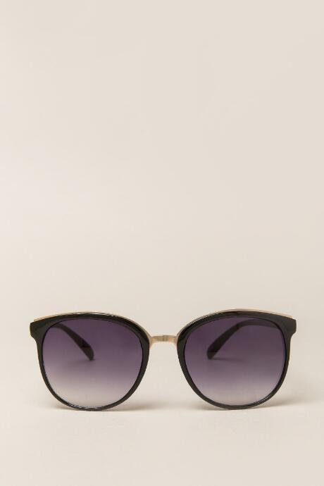 Francesca's Rochelle Wide Sunglasses - Black