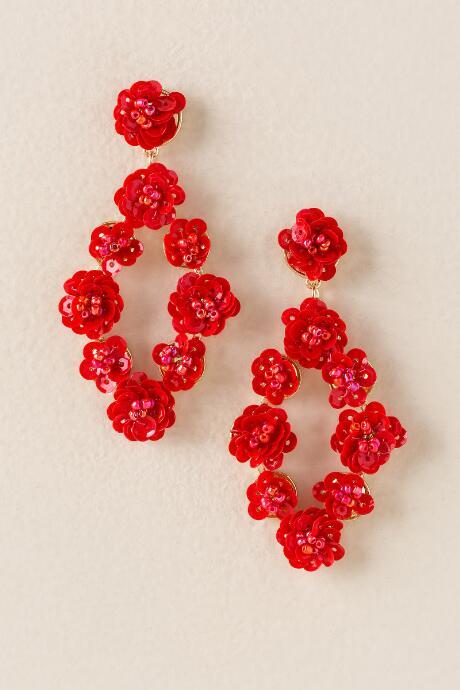Francesca's Raquelita Floral Chandelier Earring - White