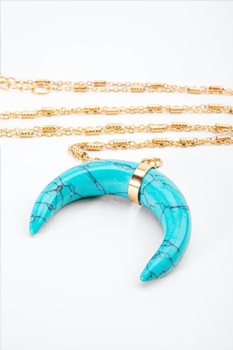 Francesca's Alissa Bullhorn Pendant Necklace - Turquoise