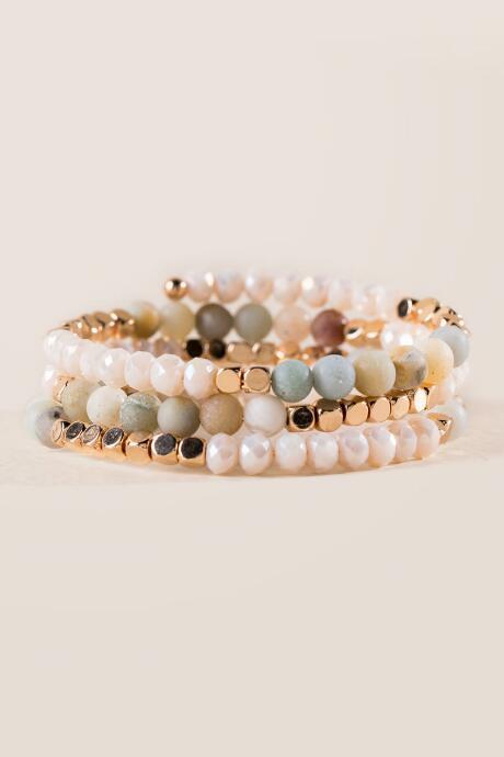 Francesca's Sofia Amazonite Coil Bracelet - Mint