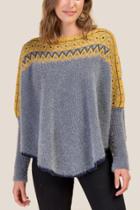 Francesca's Ana Diamond Print Poncho - Gray