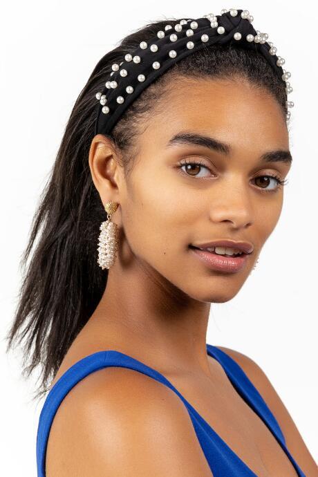 Francesca's Beth Black And Pearl Headband - Black