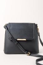 Francesca's Carter Crossbody In Black - Black