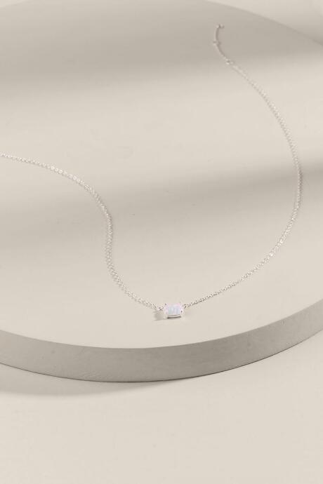 Francesca's Marisa Opal Pendant Necklace - Iridescent