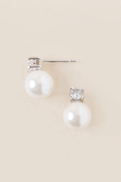Francesca's Gia Cubic Zirconia Pearl Stud Earring - Pearl