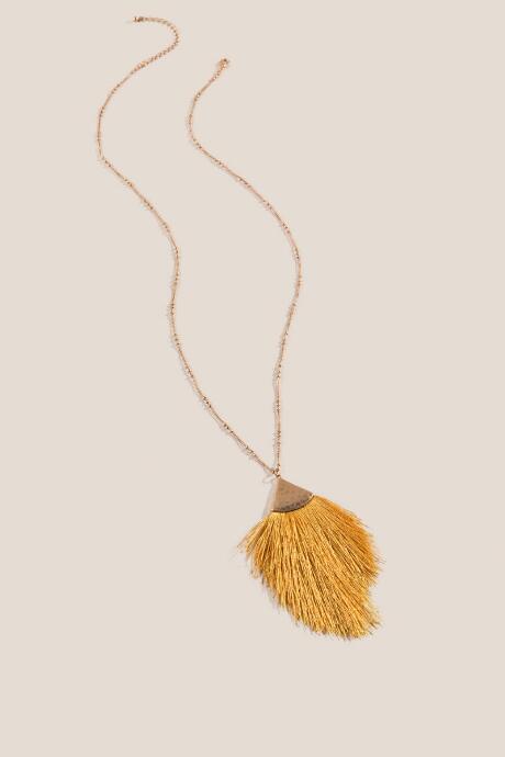 Francesca's Roxette Marigold Tassel Pendant Necklace - Marigold