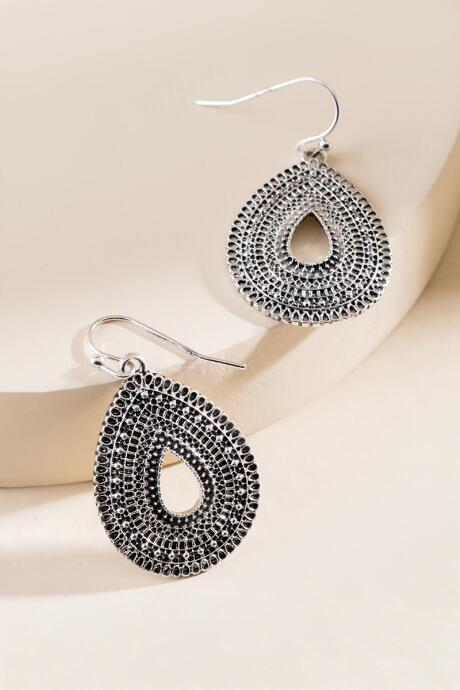 Francesca's Alex Textured Teardrop Earrings - Silver