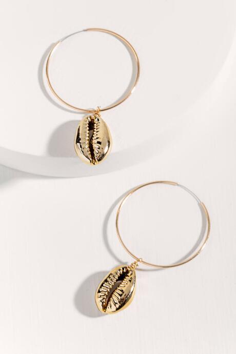 Francesca's Claudia Gold Shell Hoops - Gold