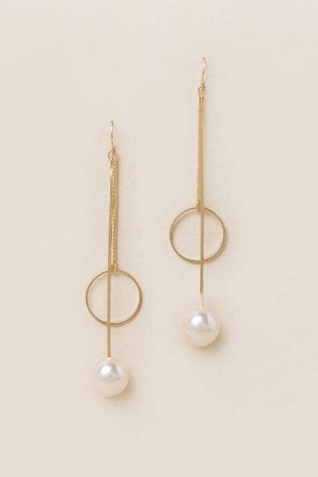 Francesca's Tess Open Circle Pearl Drop Earring - Gold