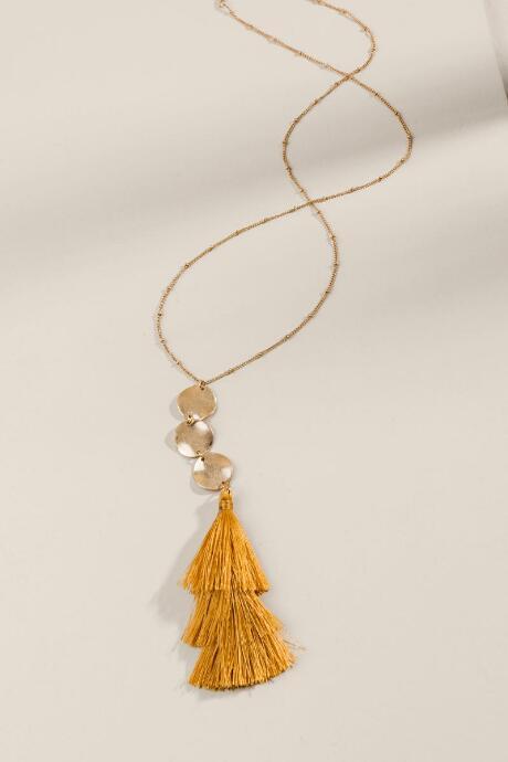 Francesca's Fay Tassel Pendant Necklace - Marigold
