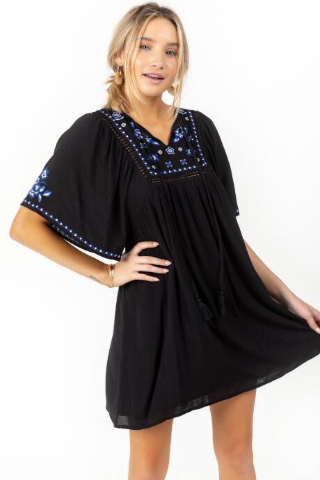 Francesca's Azalea Embroidered Shift Dress - Black
