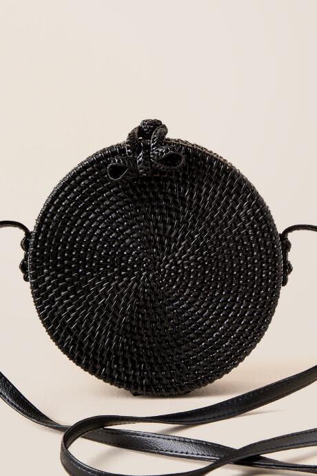 Francescas Hayleigh Round Rattan Crossbody In Black - Black
