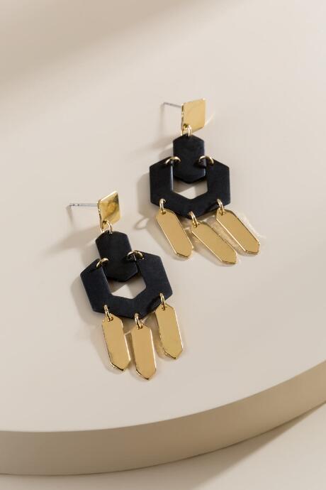 Francesca's Miriam Geometric Chandelier Earrings - Black