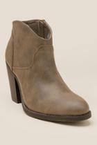 Xoxo Cammie Distressed Ankle Boot - Brown