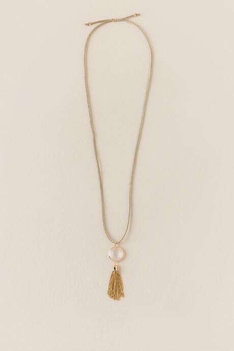 Francesca's Halley Adjustable Suede Pendant - Gray