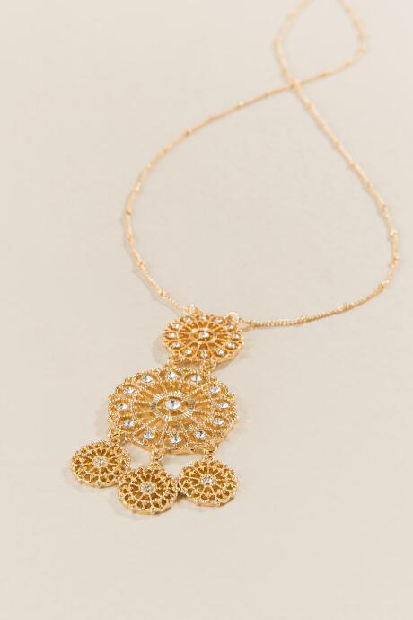 Francesca's Faye Filigree Pendant Necklace In Gold - Gold