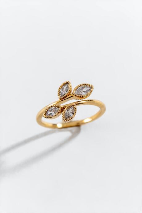 Francesca's Anaya Crystal Leaf Adjustable Ring - Crystal