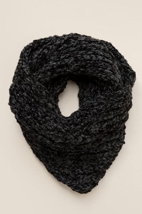 Francesca's Carol Chunky Chenille Scarf - Black