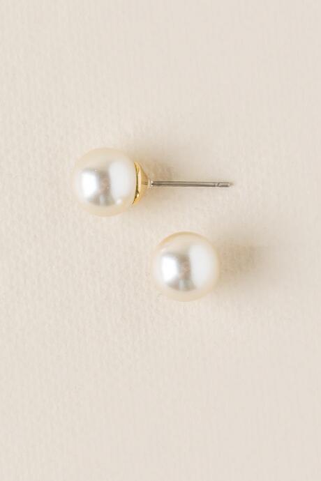 Francesca's Isabelle Pearl Ball Stud - Pearl