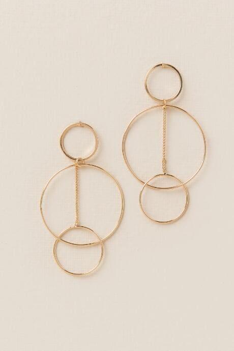 Francesca's Daisa Circle Chain Drop Earring - Gold