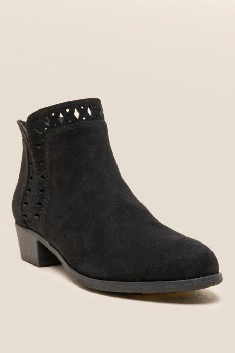 Indigo Rd Cadelen Laser Trim Ankle Boot - Black