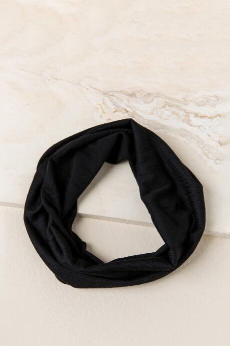 Francesca's Delicia Solid Softwrap - Black