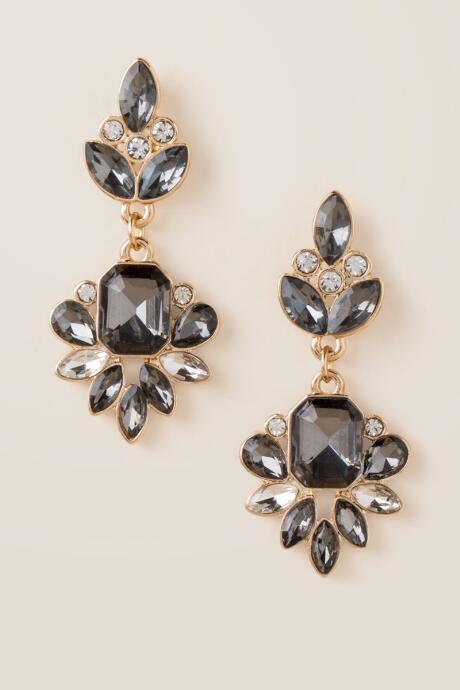 Francesca's Rebecca Glass Chandelier Earrings - Black