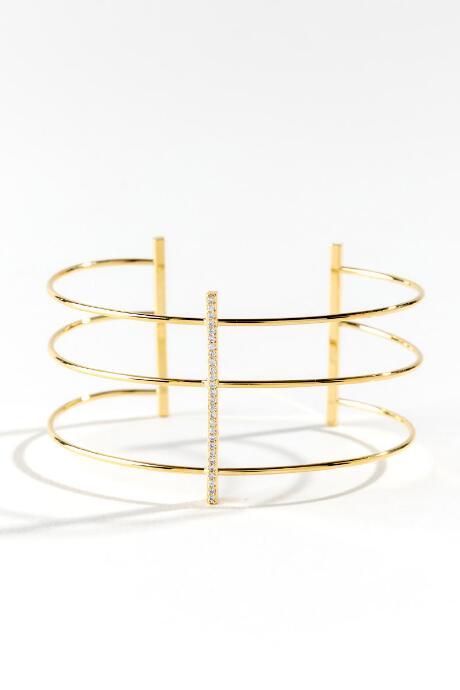 Francesca's Nia Pav Bar Cuff - Gold