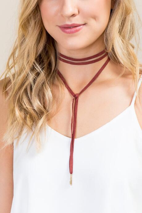 Francesca's Alana Self Tie Choker - Wine