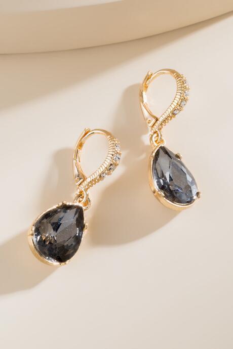 Francesca's Rachel Faceted Crystal Drop Earrings - Black