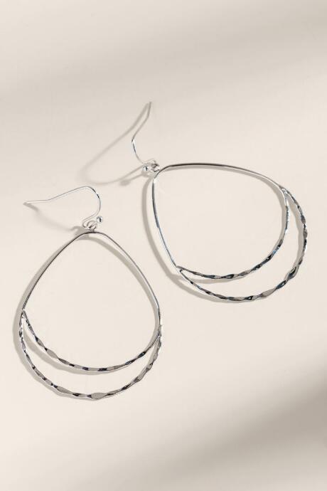 Francesca's Reagan Wire Teardrop Earrings - Silver