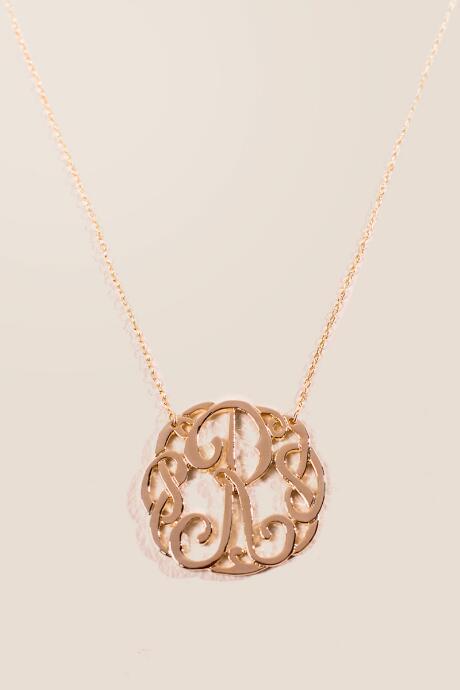 Francesca's R Signature Initial Pendant Necklace - Gold