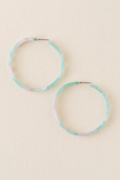 Francesca's Sayora Marbled Resin Hoops In Champagne - Periwinkle