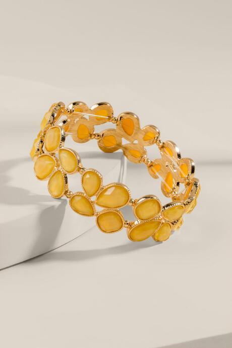 Francesca's Brielle Floral Stretch Bracelet - Marigold